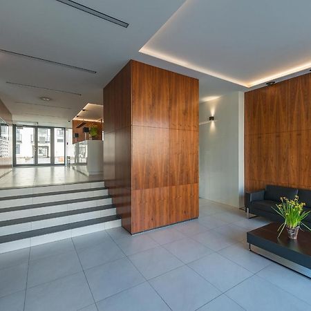 ורשה Konstruktorska P&O Serviced Apartments מראה חיצוני תמונה
